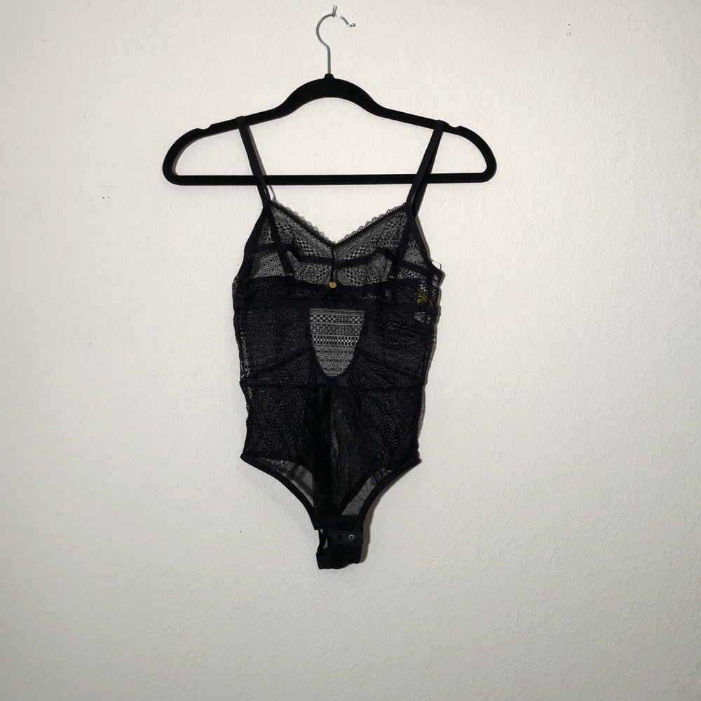 Sam Edelman black camisole